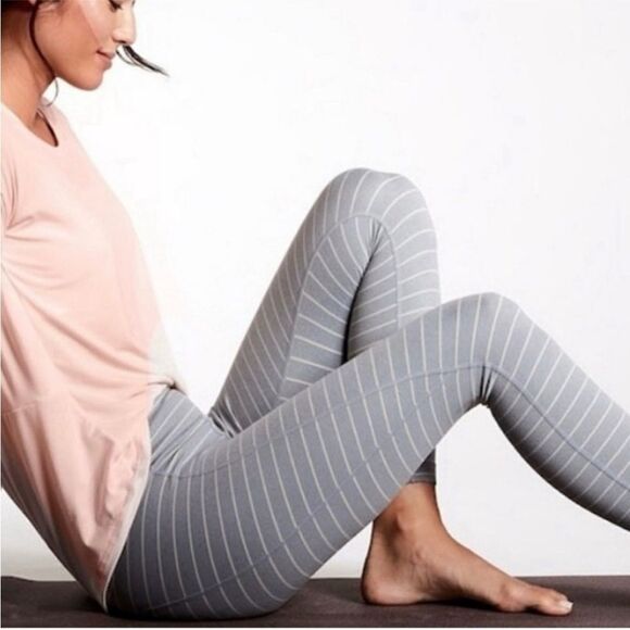 Athleta Gray and White Stripe Leggings. Size Small - Picture 1 of 9